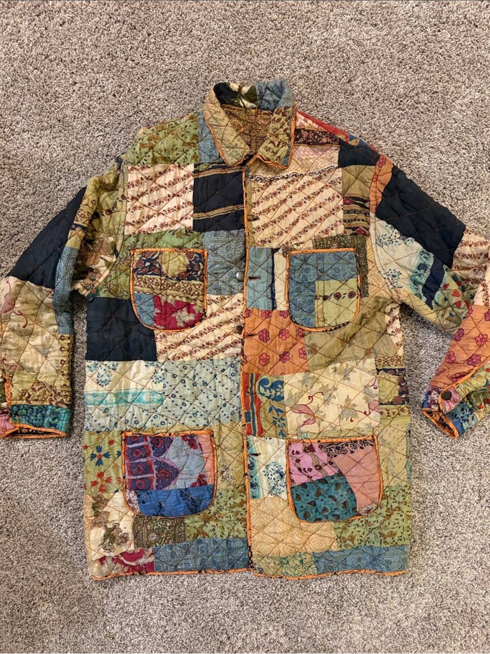 C:EED Vintage Silk Sari Patchwork Reversible Colorful Quilted Jacket